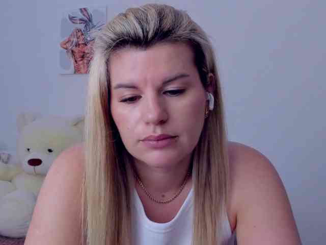 AlexaX7 webcam