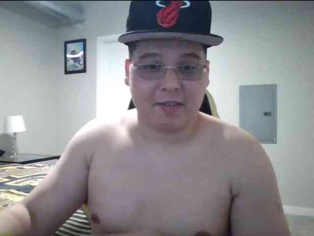 martin-militaryb... Live Webcam on BongaCams