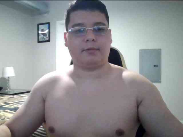 martin-militaryb... Live Webcam on BongaCams