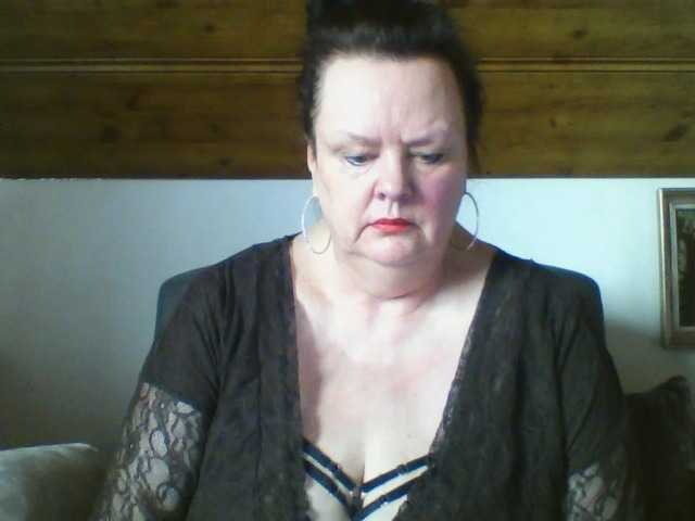 TiffanyAmore's BongaCams show and profile