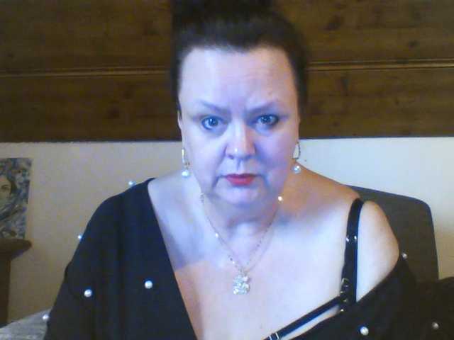 TiffanyAmore's BongaCams show and profile