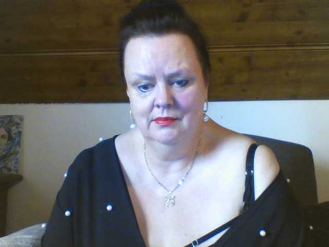 TiffanyAmore's BongaCams show and profile