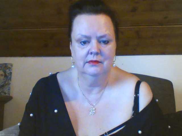 TiffanyAmore's BongaCams show and profile