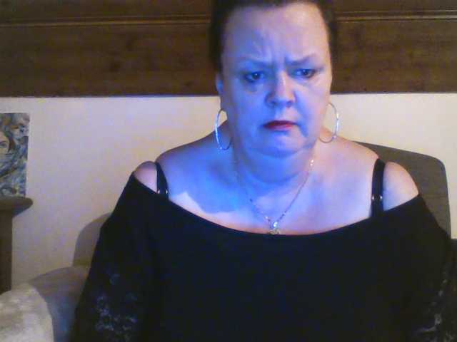 TiffanyAmore's BongaCams show and profile