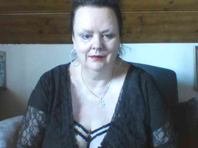 TiffanyAmore Live Webcam on BongaCams