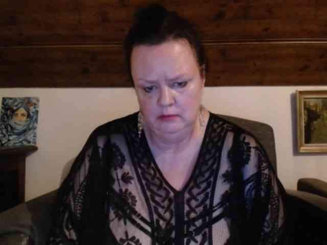TiffanyAmore webcam