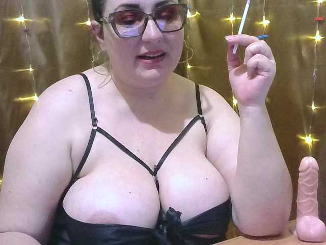 youdreamkatya's BongaCams show and profile