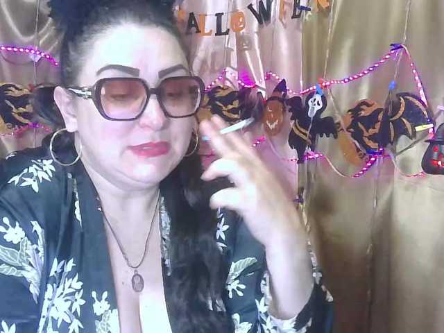 MadamKatyusha live cam on BongaCams