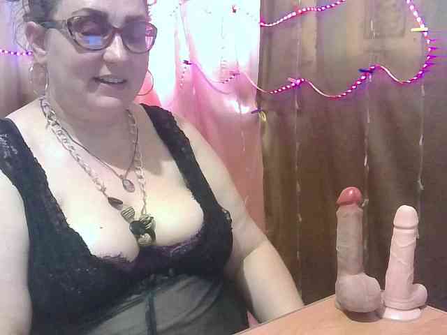 MadamKatyusha webcam