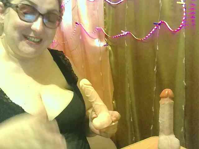 MadamKatyusha webcam