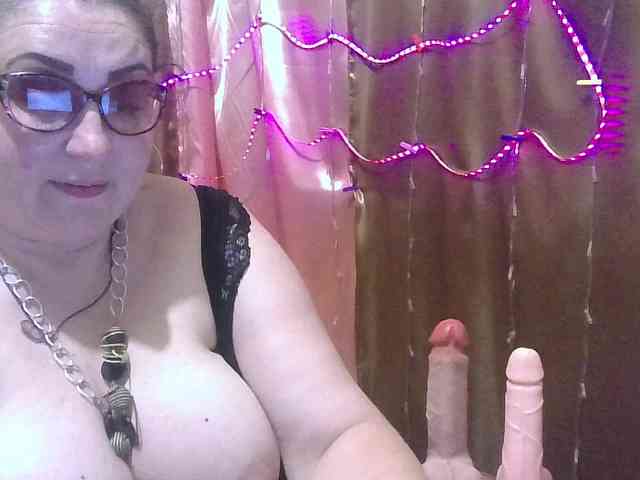 MadamKatyusha webcam