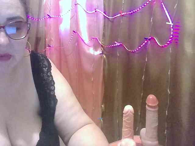 MadamKatyusha webcam