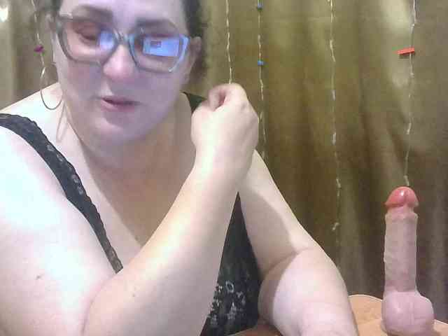 MadamKatyusha webcam