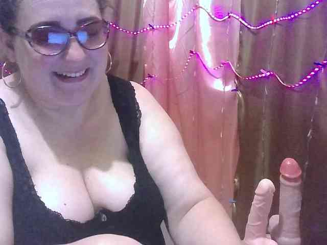 MadamKatyusha webcam