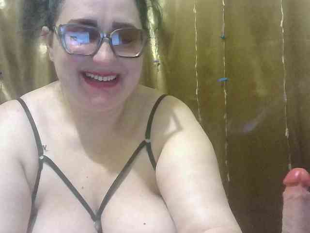 MadamKatyusha webcam