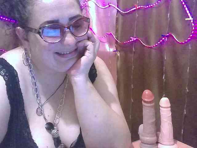 MadamKatyusha webcam