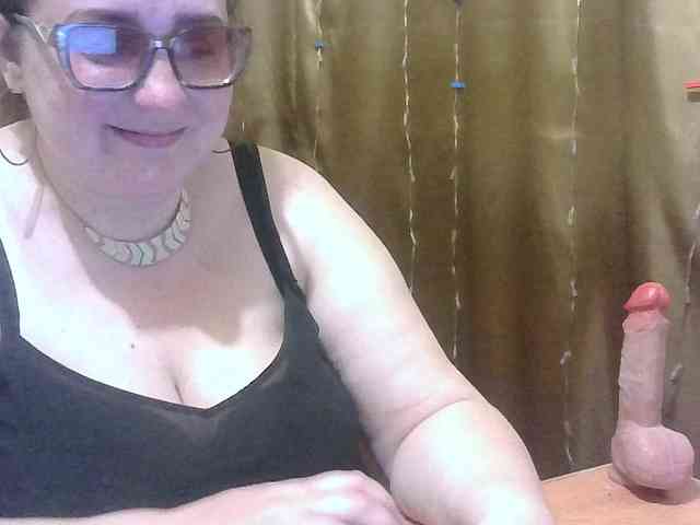 MadamKatyusha webcam