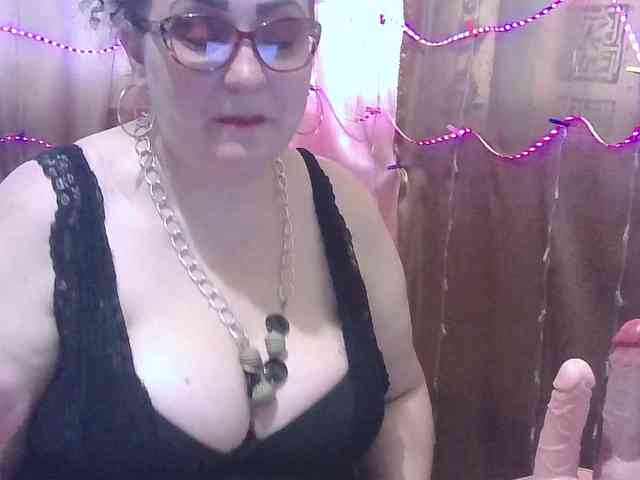 MadamKatyusha webcam