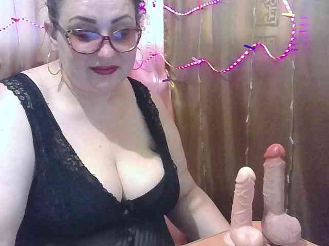 MadamKatyusha webcam