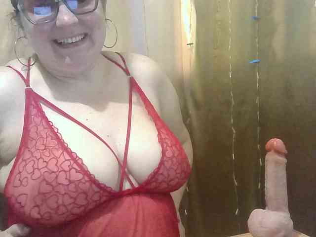 MadamKatyusha webcam