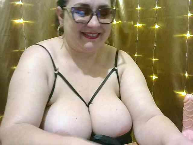 MadamKatyusha webcam