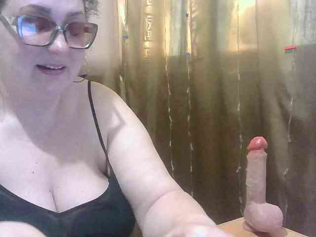 MadamKatyusha webcam