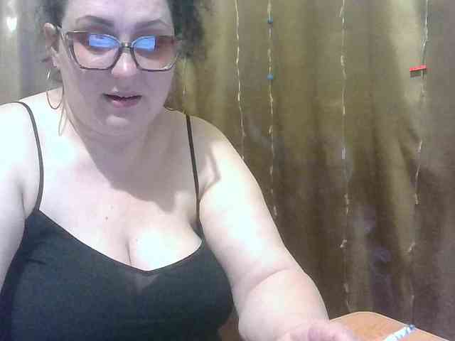MadamKatyusha webcam