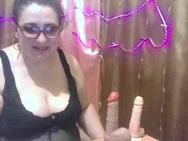 MadamKatyusha webcam