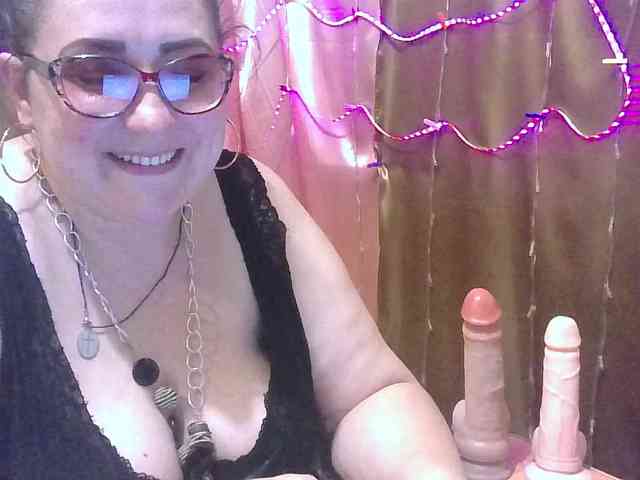 MadamKatyusha webcam