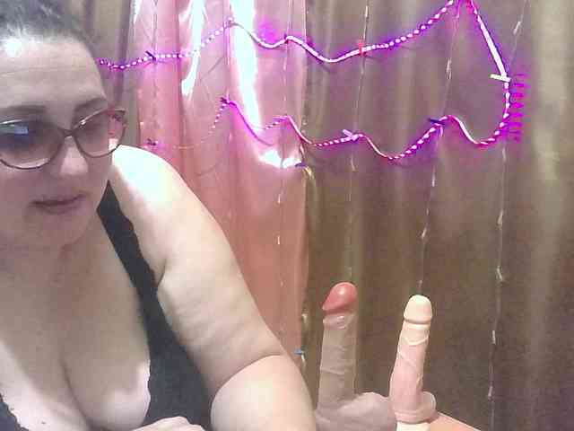 MadamKatyusha webcam