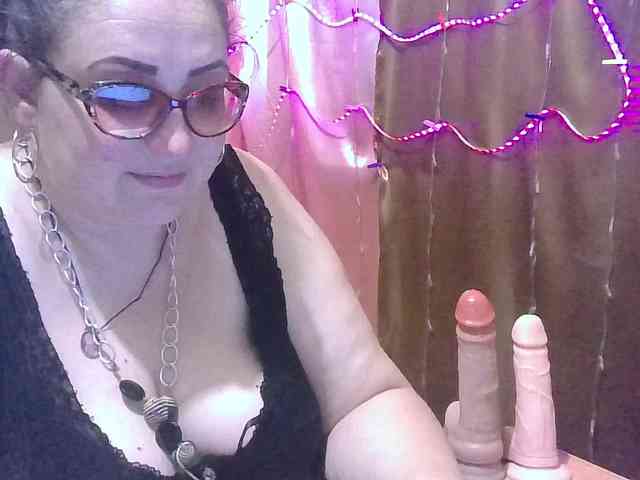 MadamKatyusha webcam
