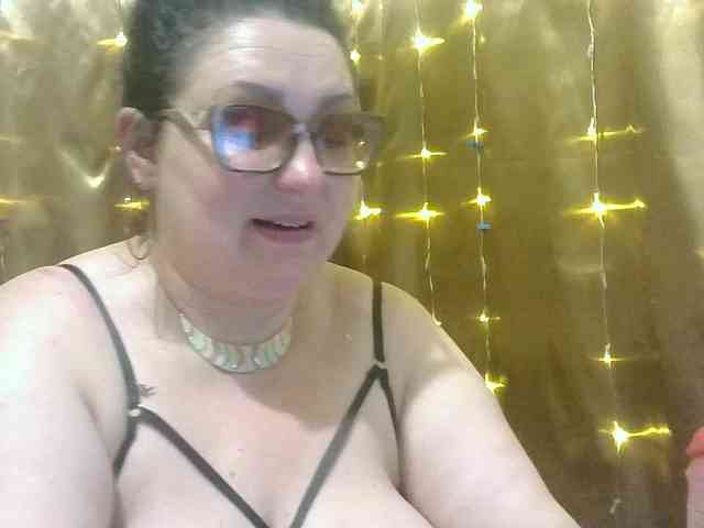 MadamKatyusha webcam