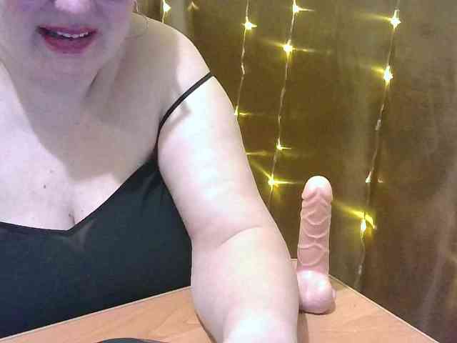 MadamKatyusha webcam