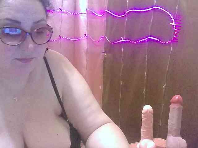 MadamKatyusha webcam