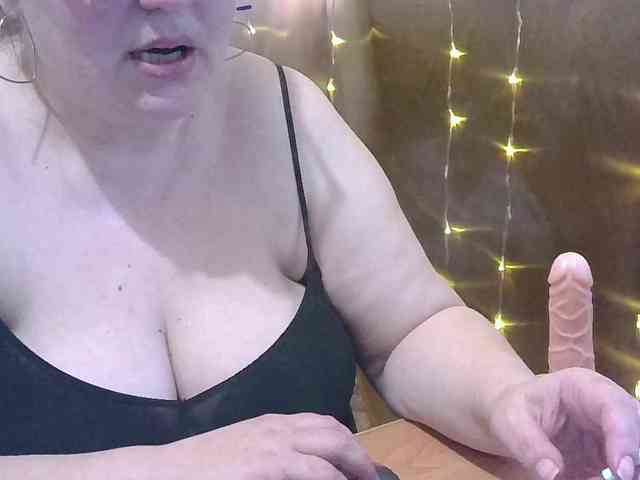 MadamKatyusha webcam