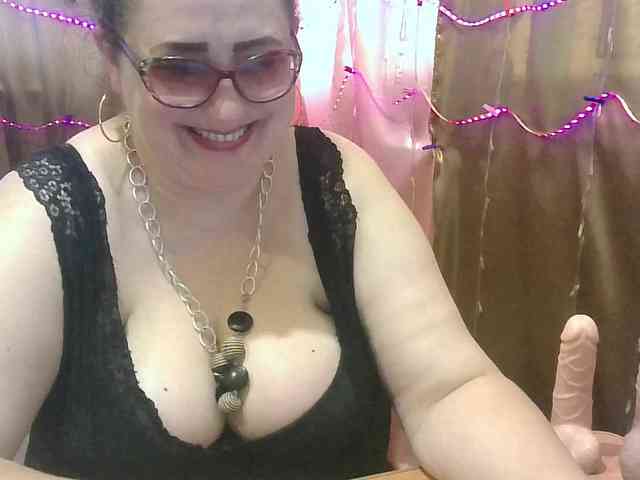 MadamKatyusha webcam