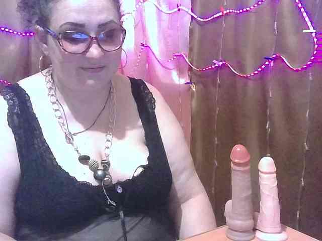 MadamKatyusha webcam