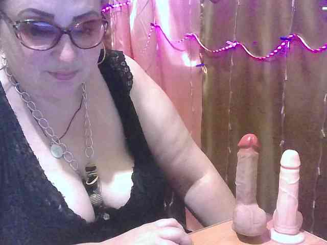 MadamKatyusha webcam