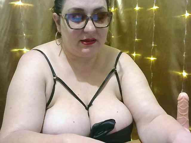 MadamKatyusha webcam