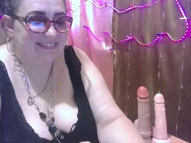 MadamKatyusha webcam