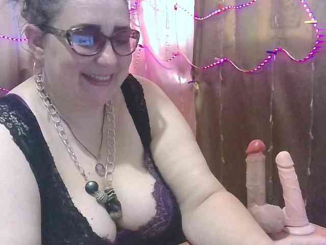 MadamKatyusha webcam