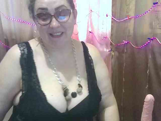 MadamKatyusha webcam