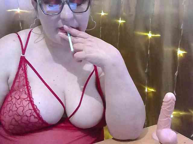 MadamKatyusha webcam