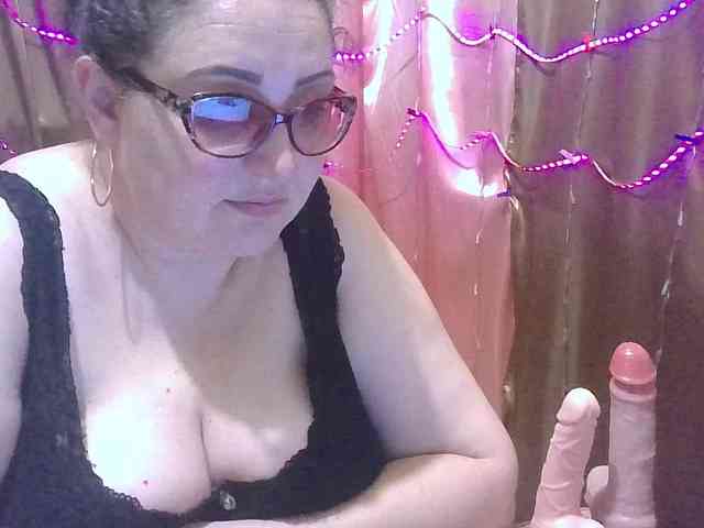 MadamKatyusha webcam