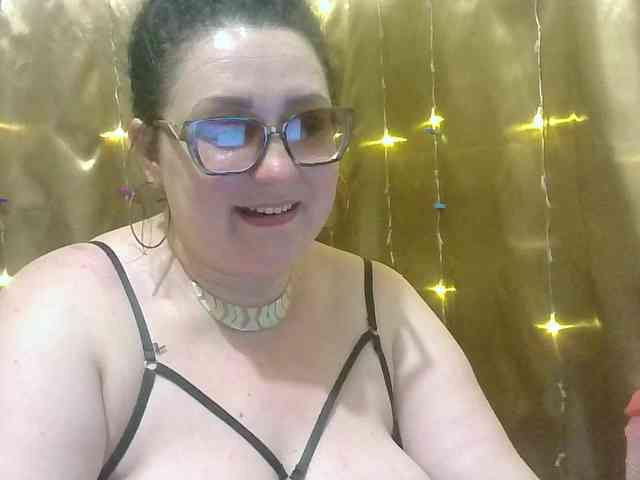 MadamKatyusha webcam