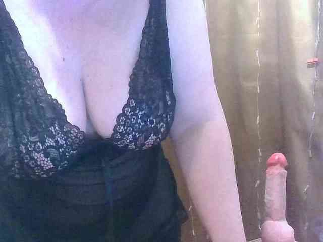 MadamKatyusha webcam