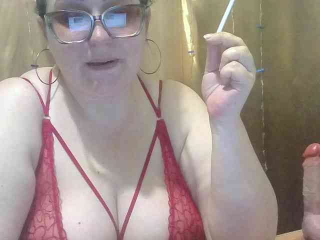 MadamKatyusha webcam
