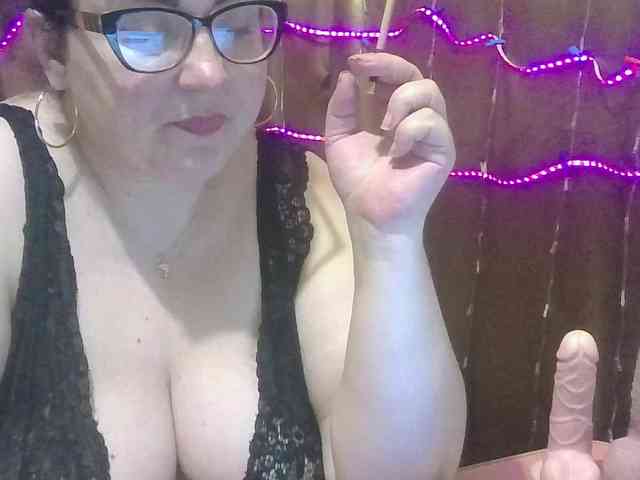 MadamKatyusha webcam