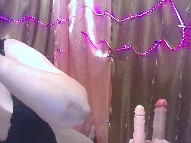 MadamKatyusha webcam