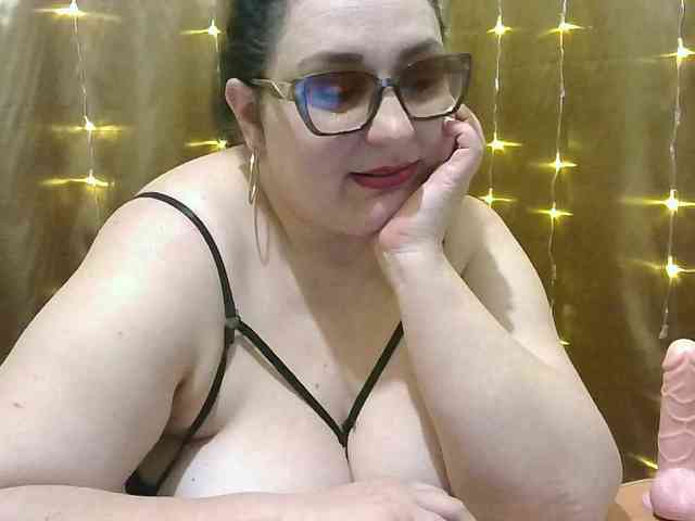 MadamKatyusha webcam